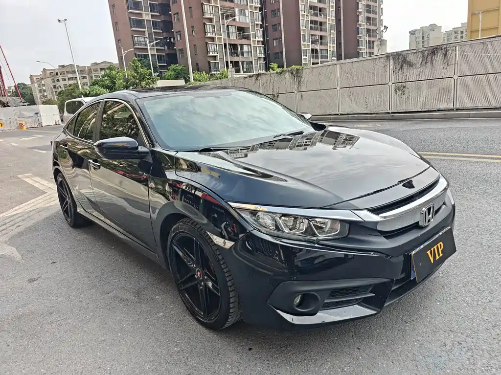 Honda Civic — фото 2