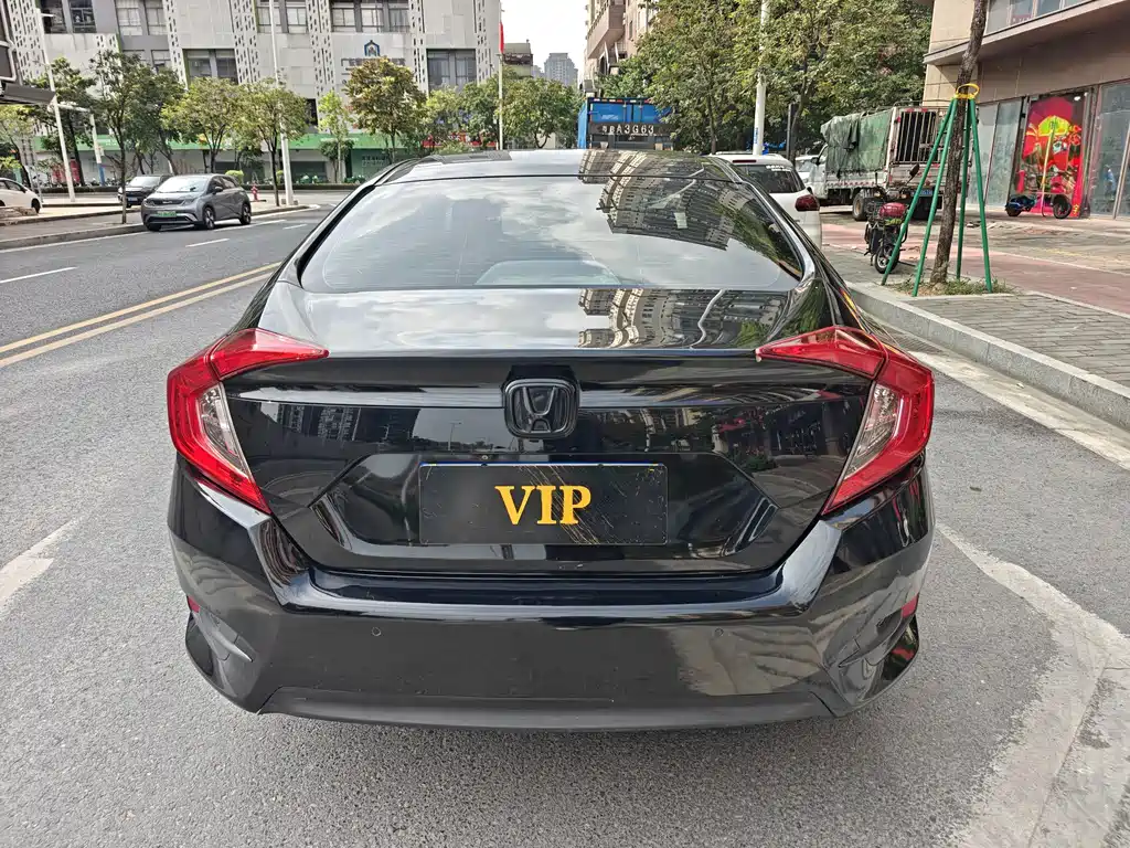 Honda Civic — фото 6