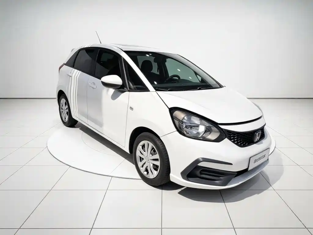 Honda Fit — фото 24