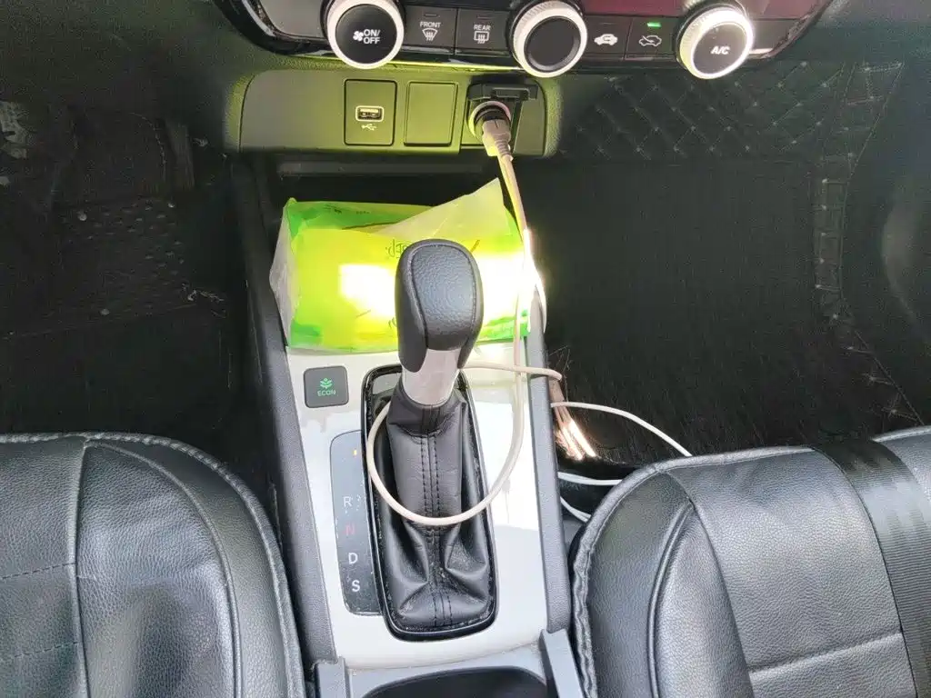 Honda Fit — фото 7