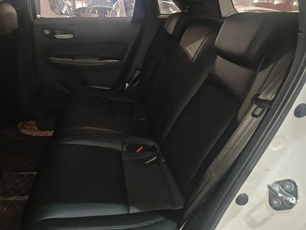 Honda Fit — фото 17