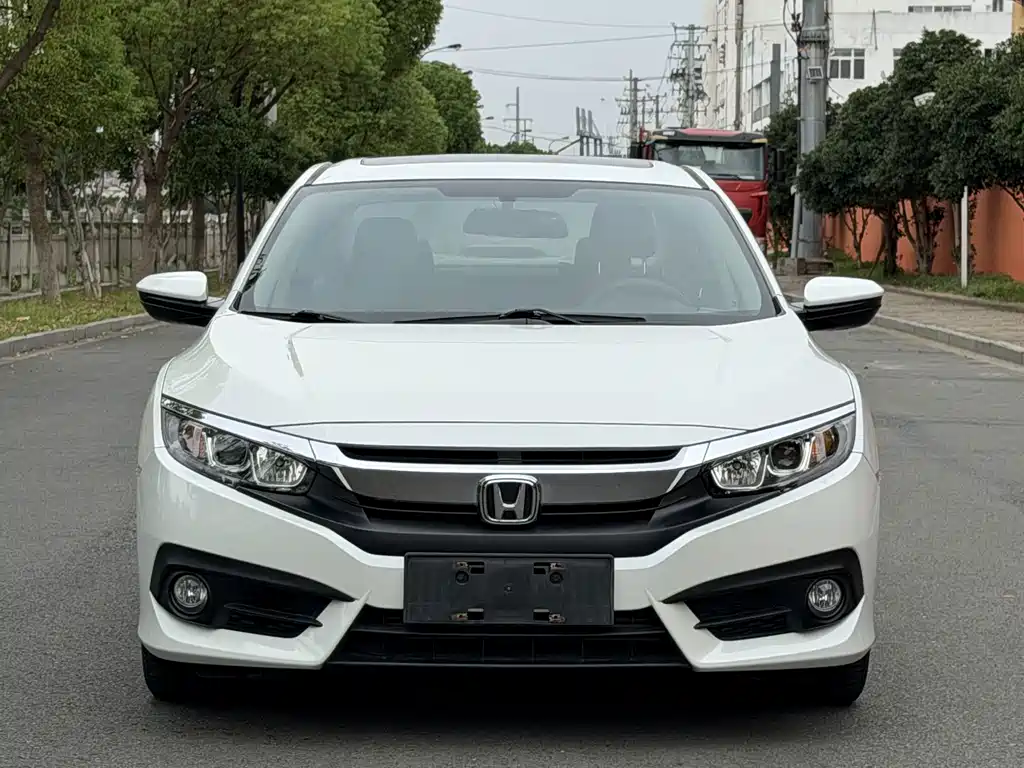Honda Civic — фото 2
