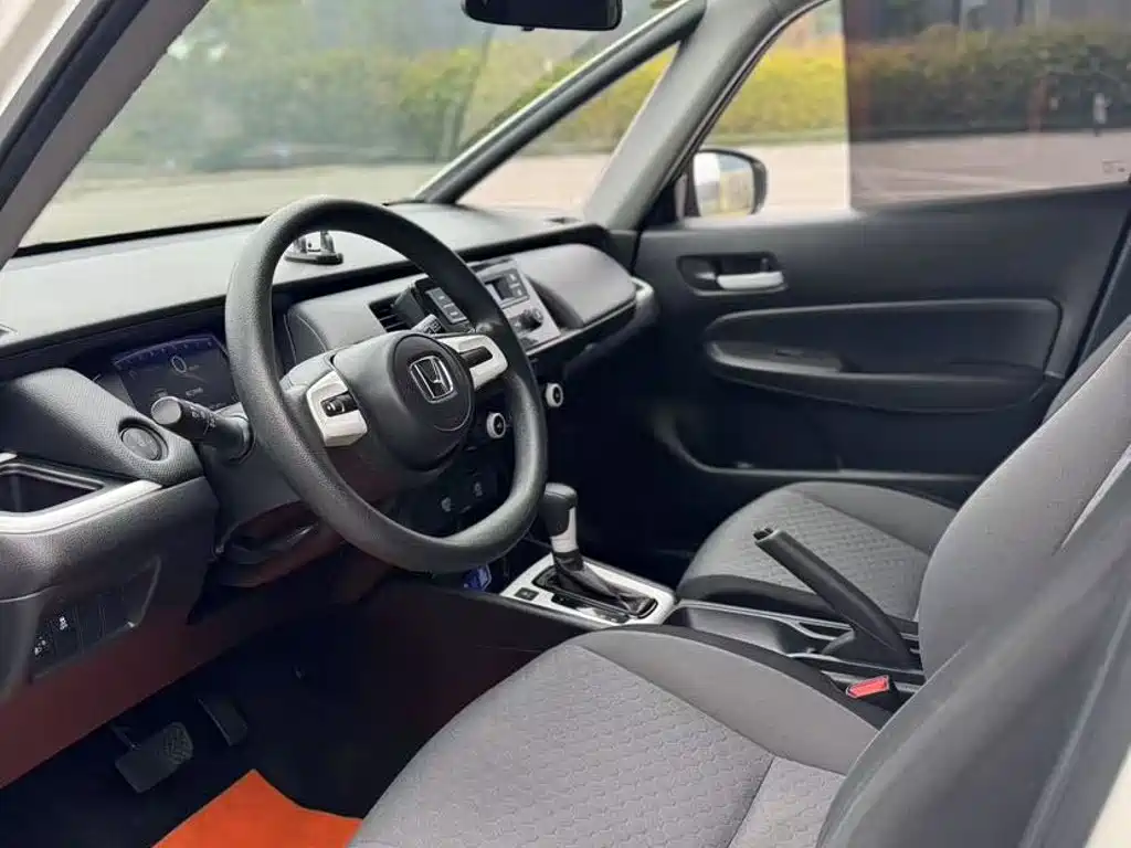 Honda Fit — фото 4