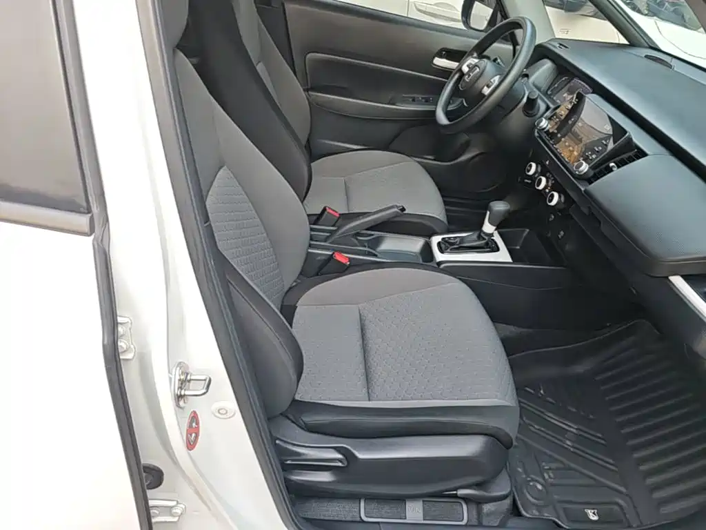 Honda Fit — фото 20