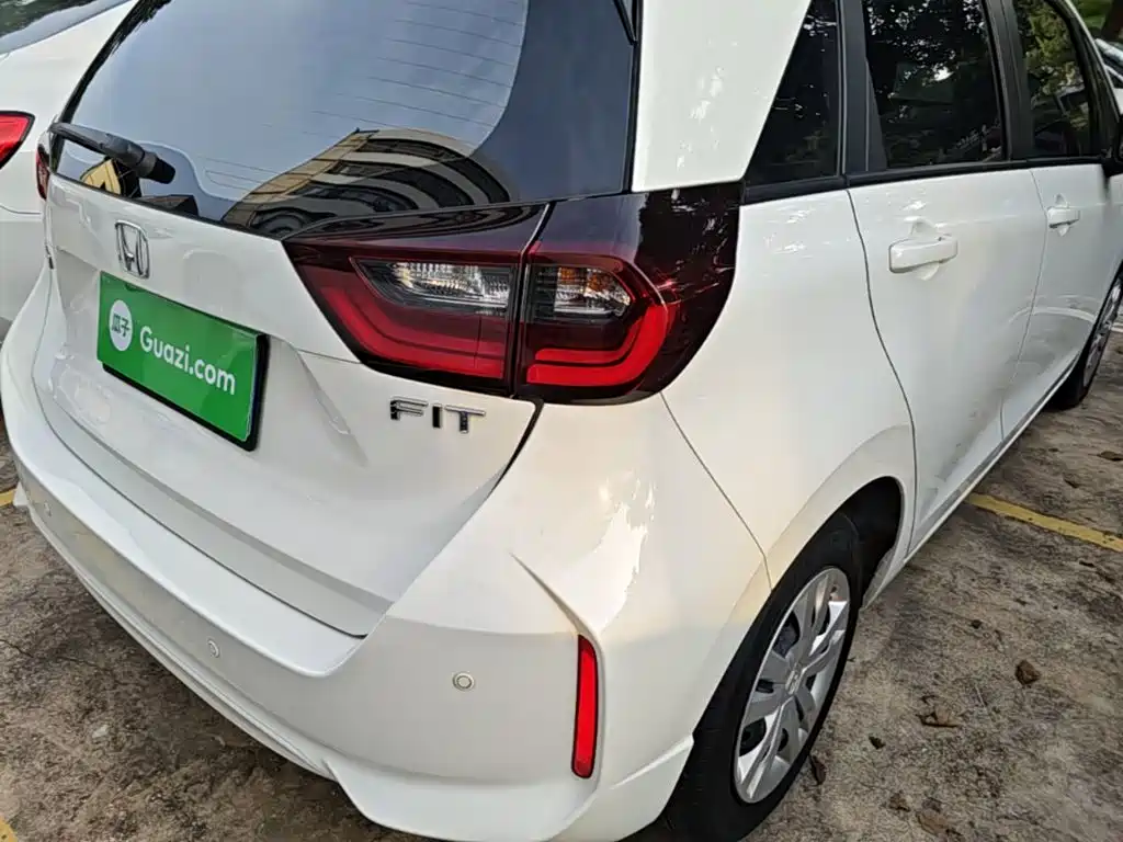 Honda Fit — фото 24