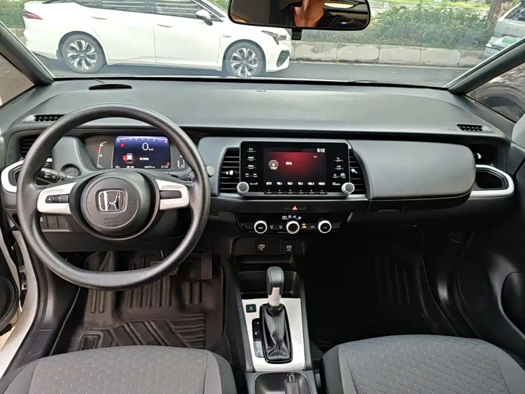 Honda Fit — фото 6