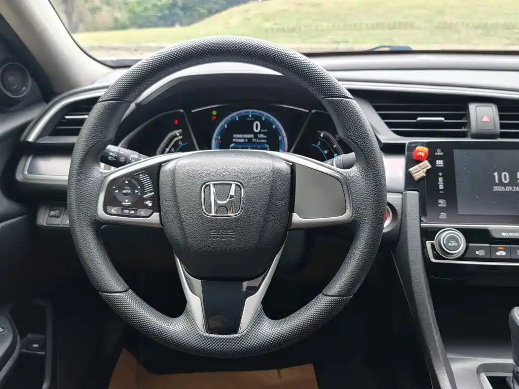 Honda Civic — фото 6