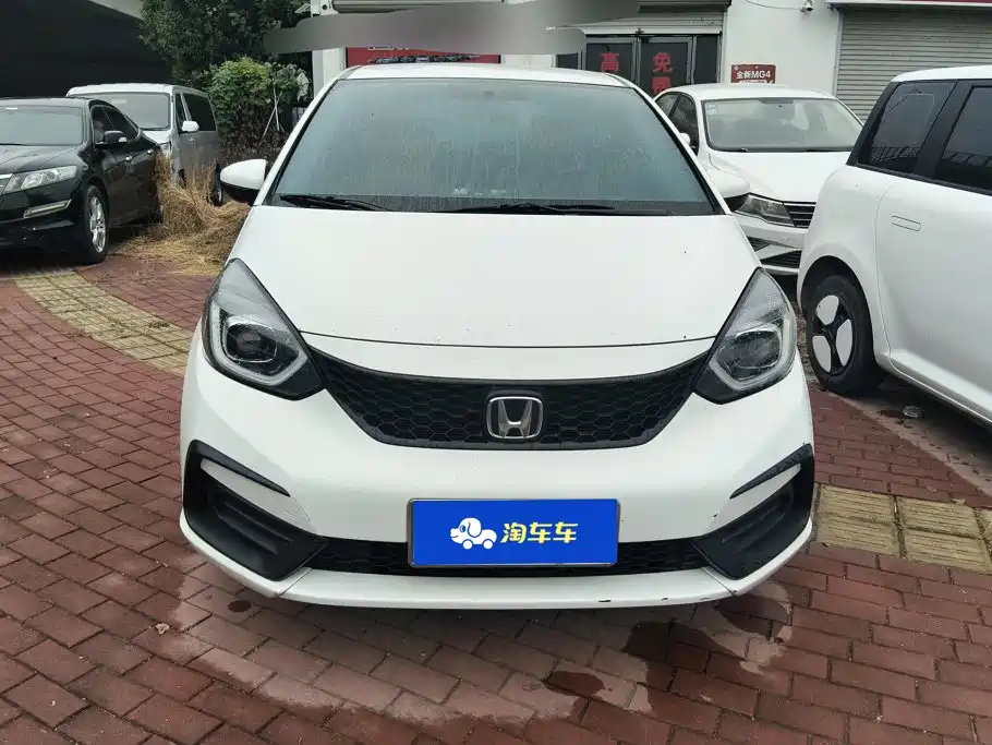 Honda Fit — фото 2