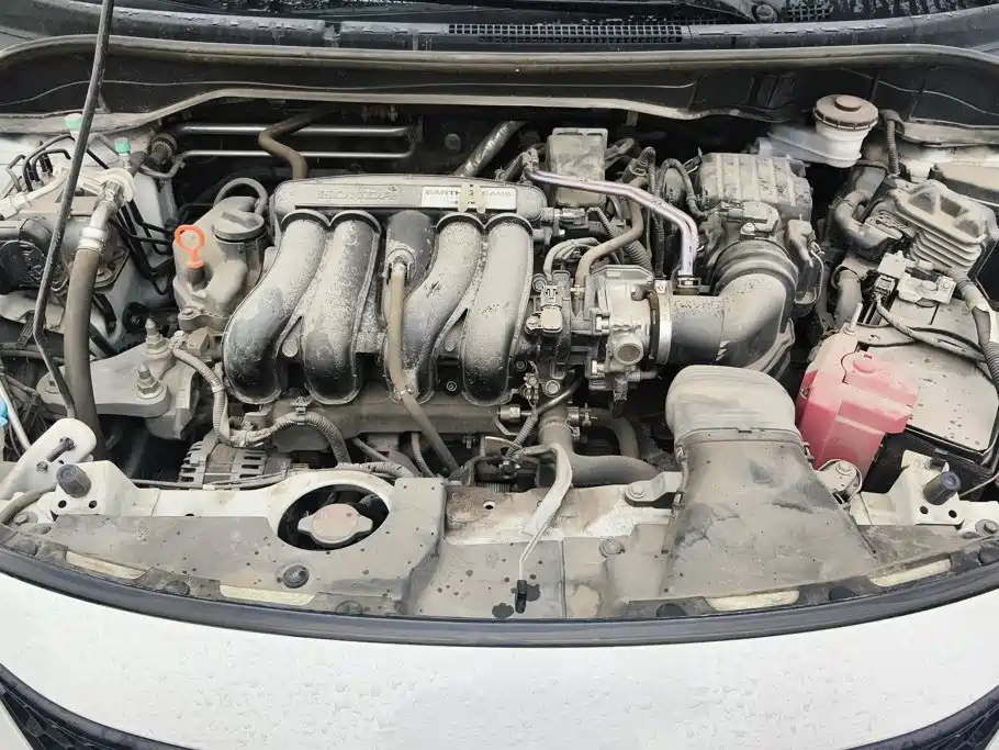Honda Fit — фото 10