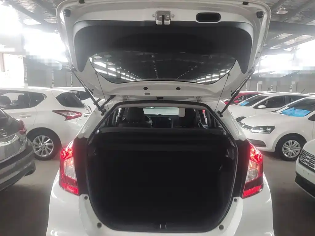 Honda Fit — фото 19
