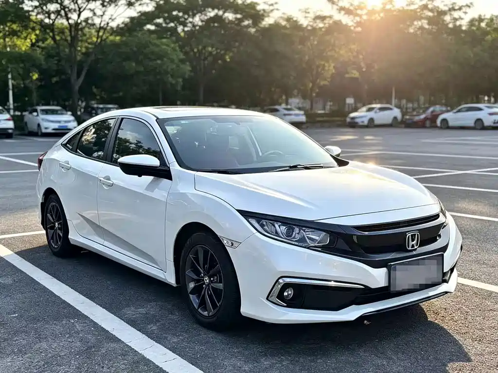 Honda Civic — фото 3