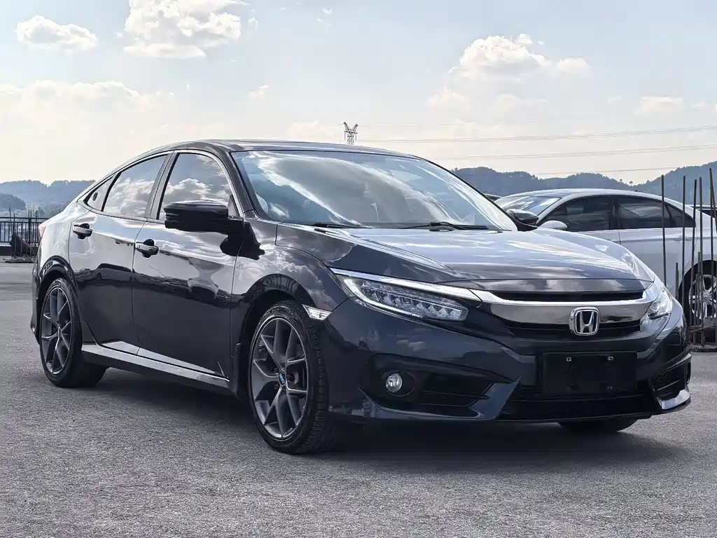 Honda Civic — фото 3