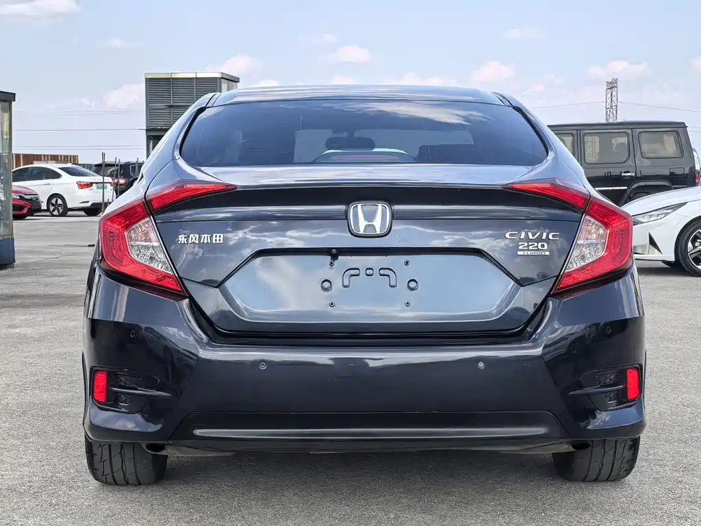 Honda Civic — фото 5