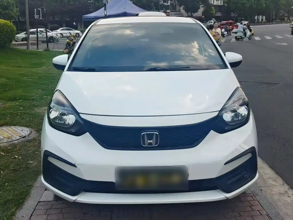 Honda Fit — фото 3