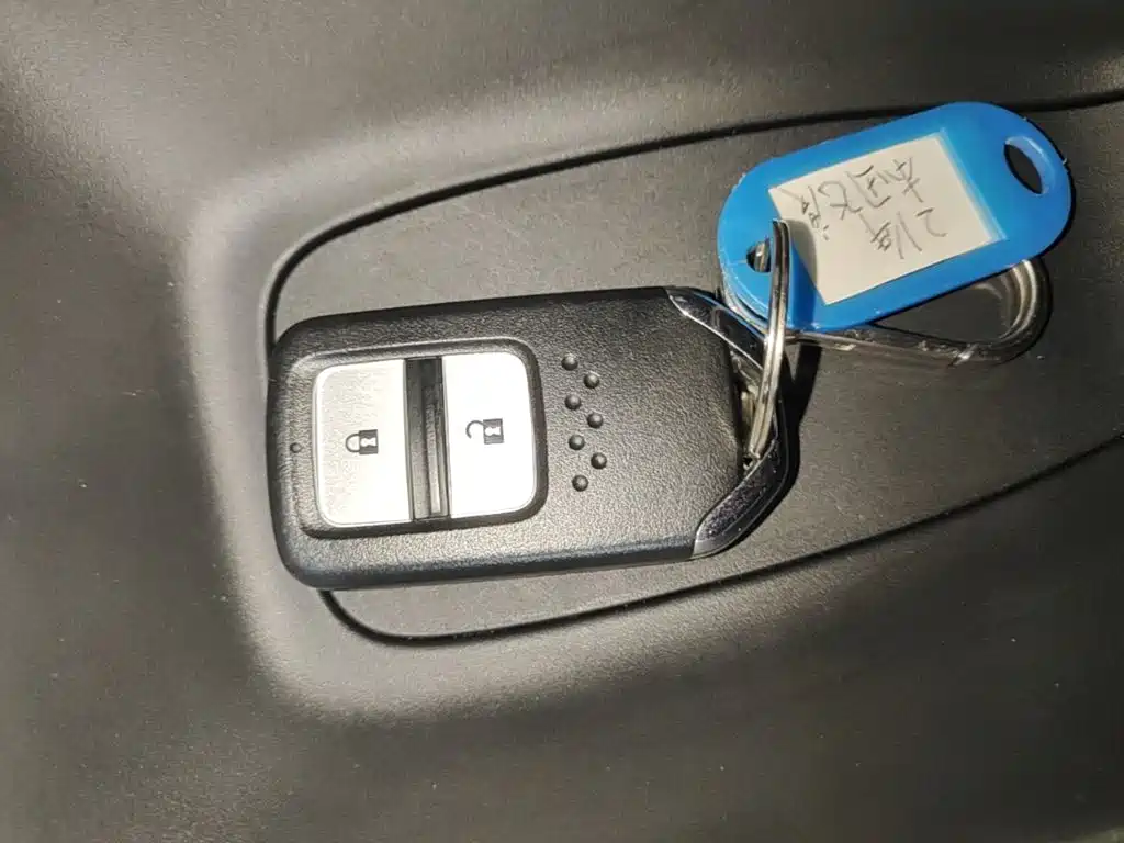 Honda Fit — фото 9