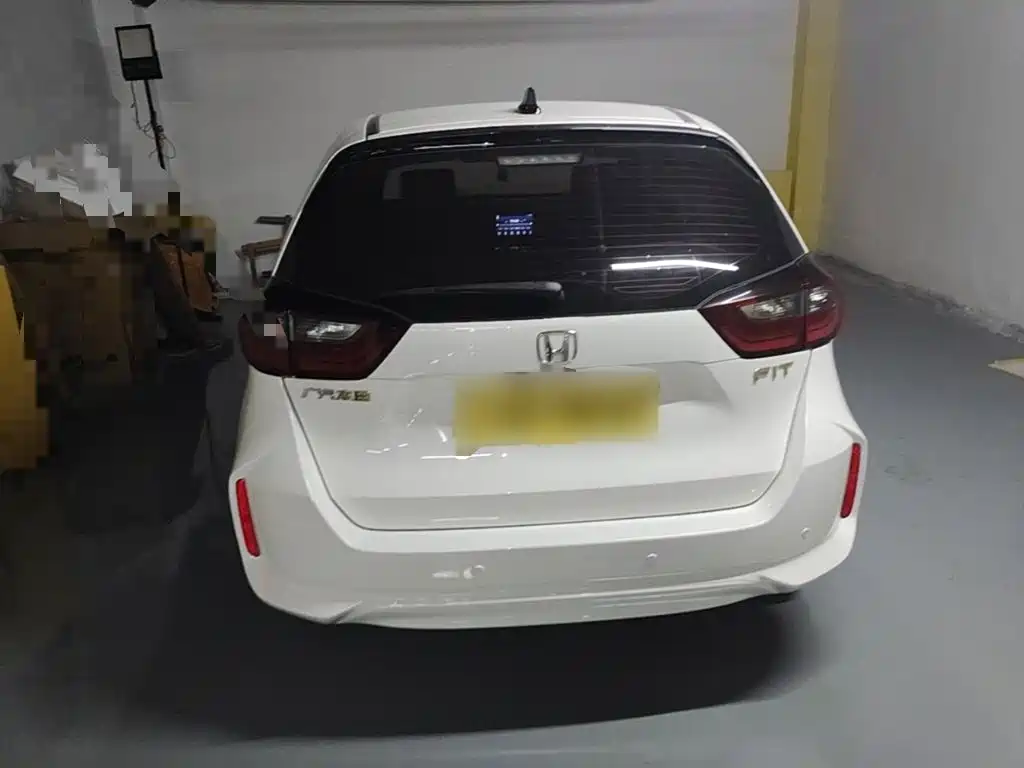 Honda Fit — фото 6
