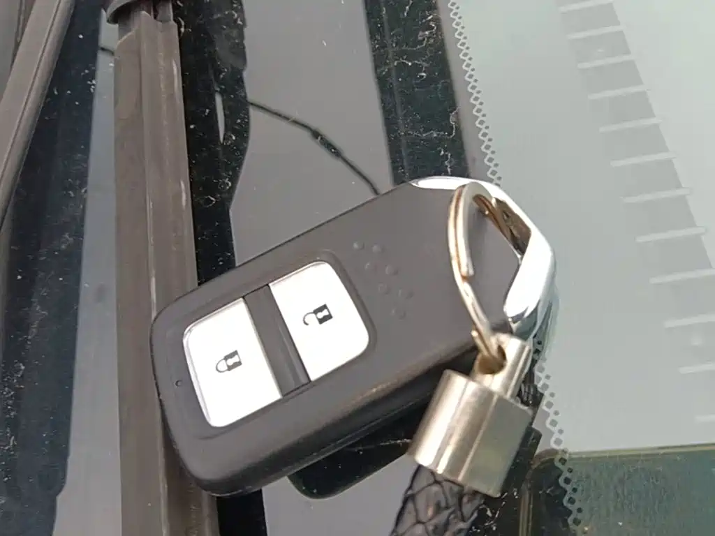 Honda Fit — фото 9