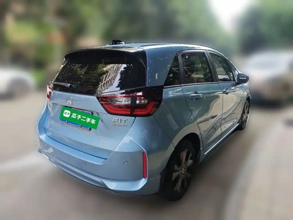 Honda Fit — фото 4