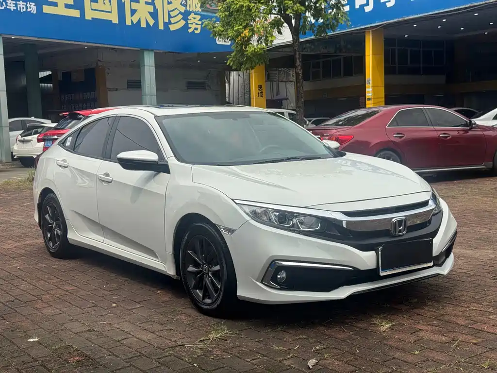 Honda Civic — фото 3