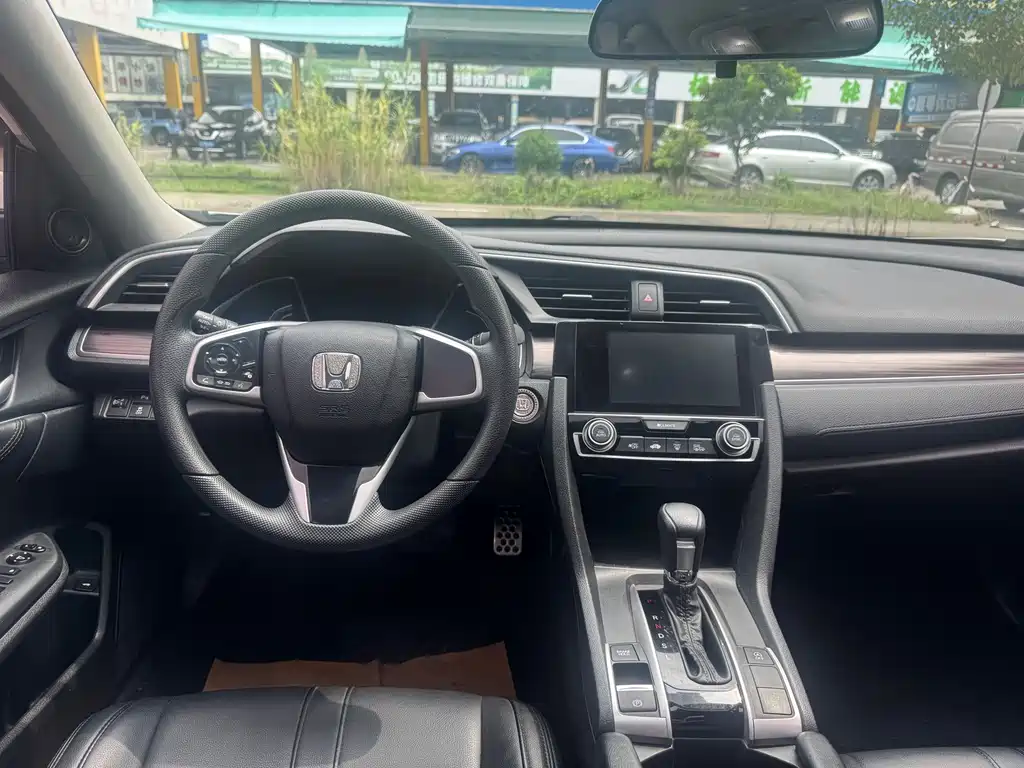 Honda Civic — фото 5