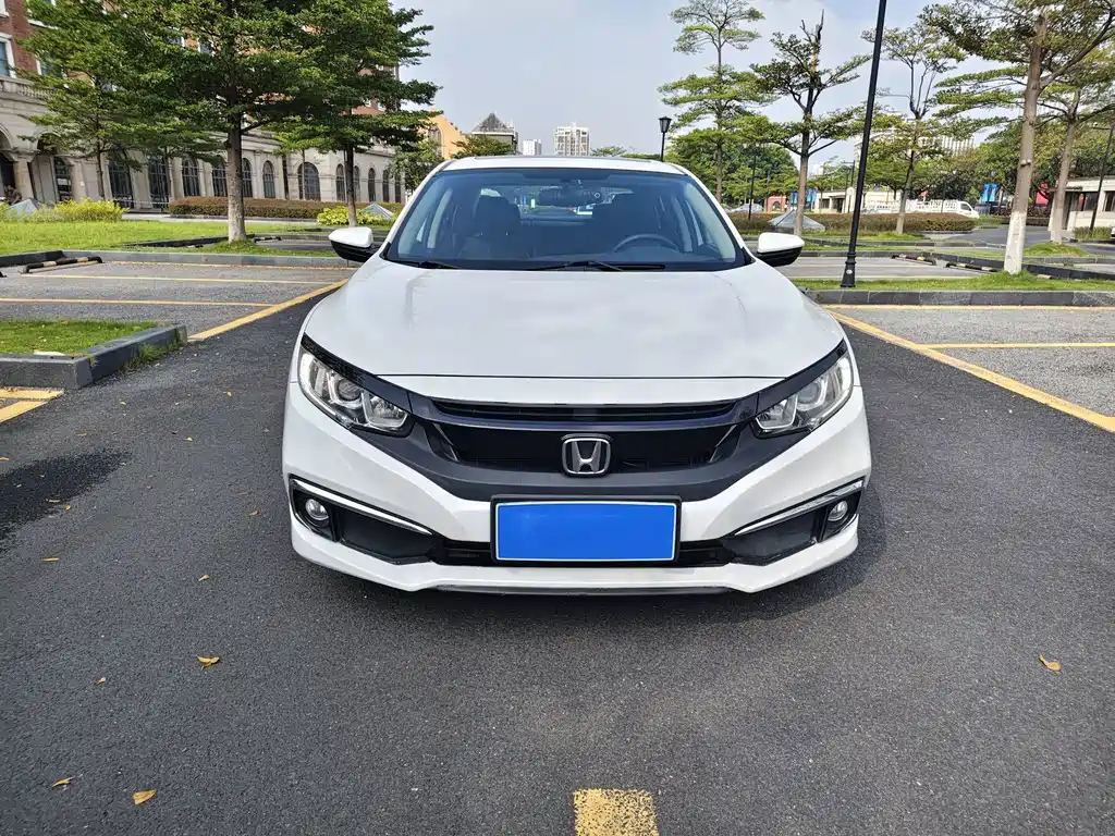 Honda Civic — фото 2