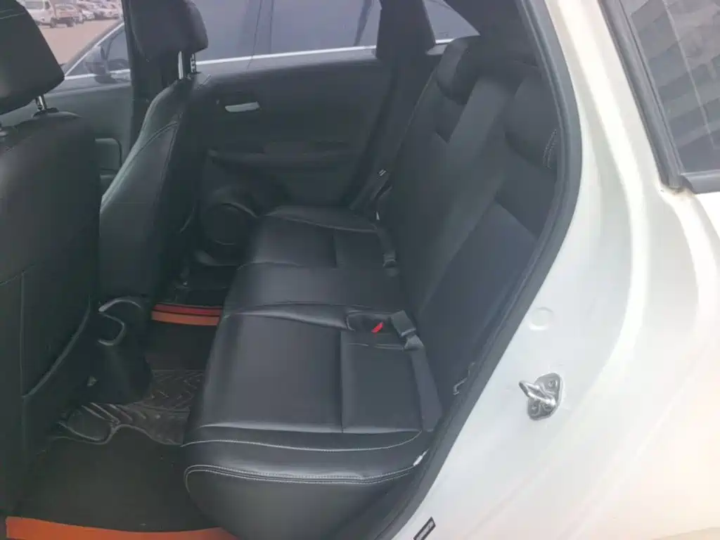 Honda Fit — фото 17