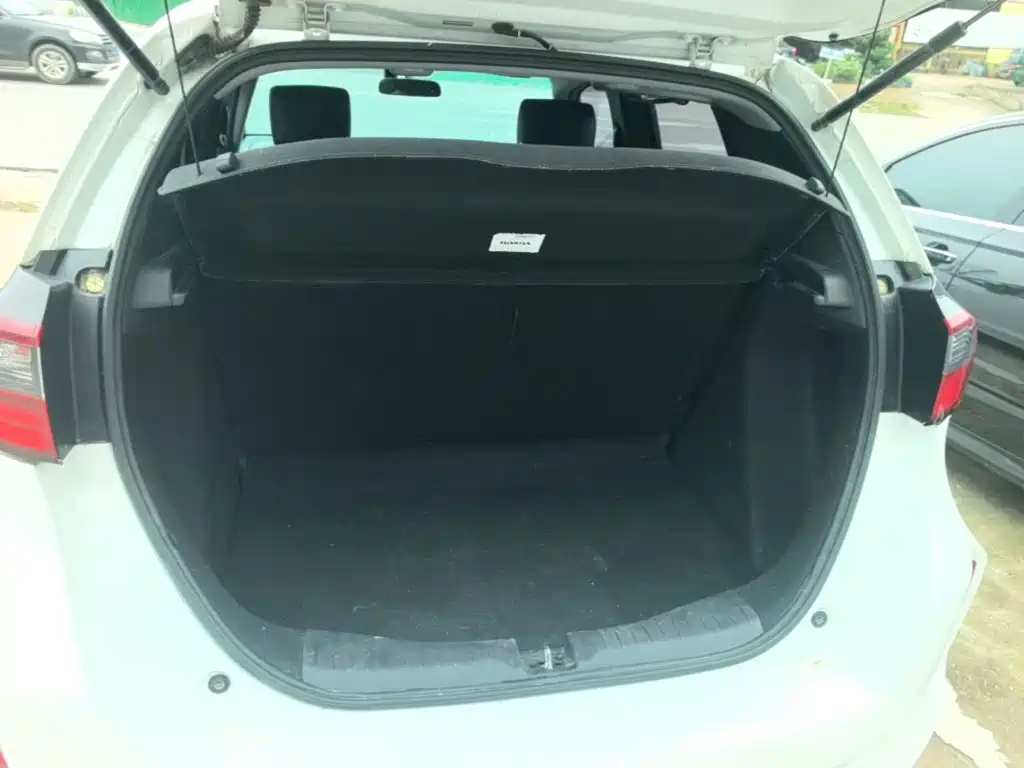 Honda Fit — фото 19