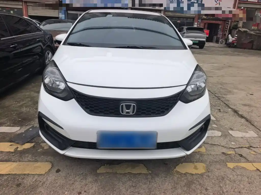 Honda Fit — фото 3