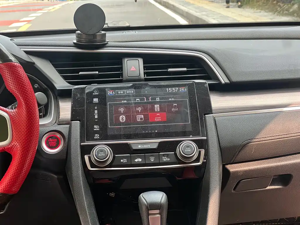 Honda Civic — фото 8