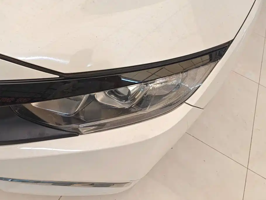 Honda Civic — фото 5