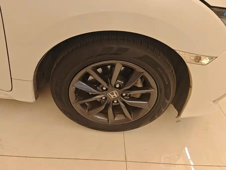 Honda Civic — фото 6