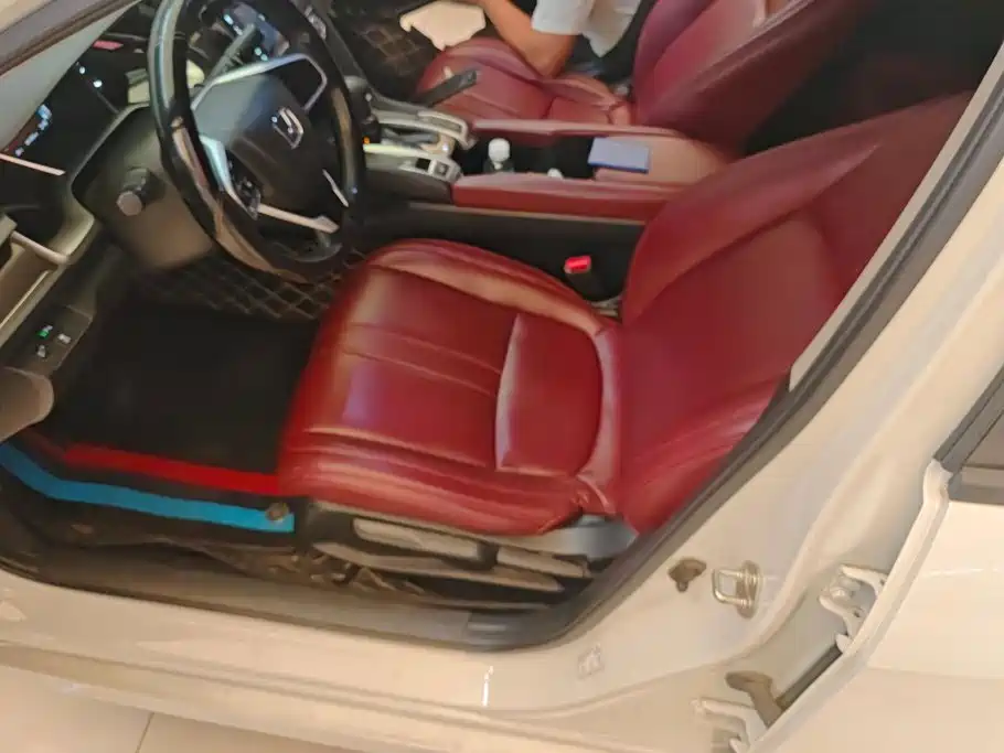 Honda Civic — фото 9