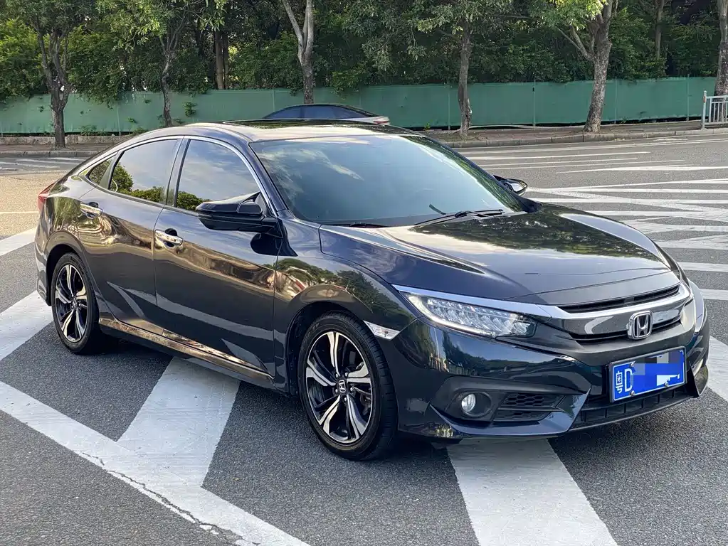 Honda Civic — фото 3