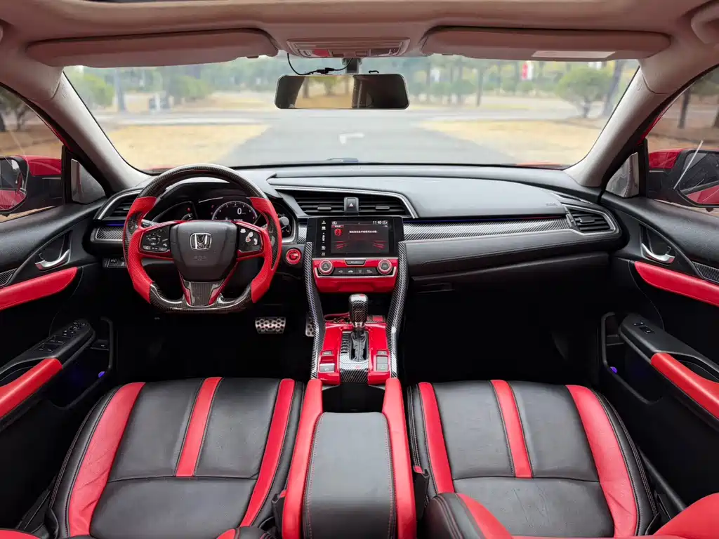 Honda Civic — фото 11