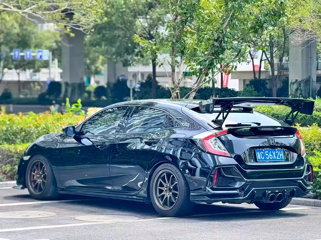 Honda Civic — фото 9