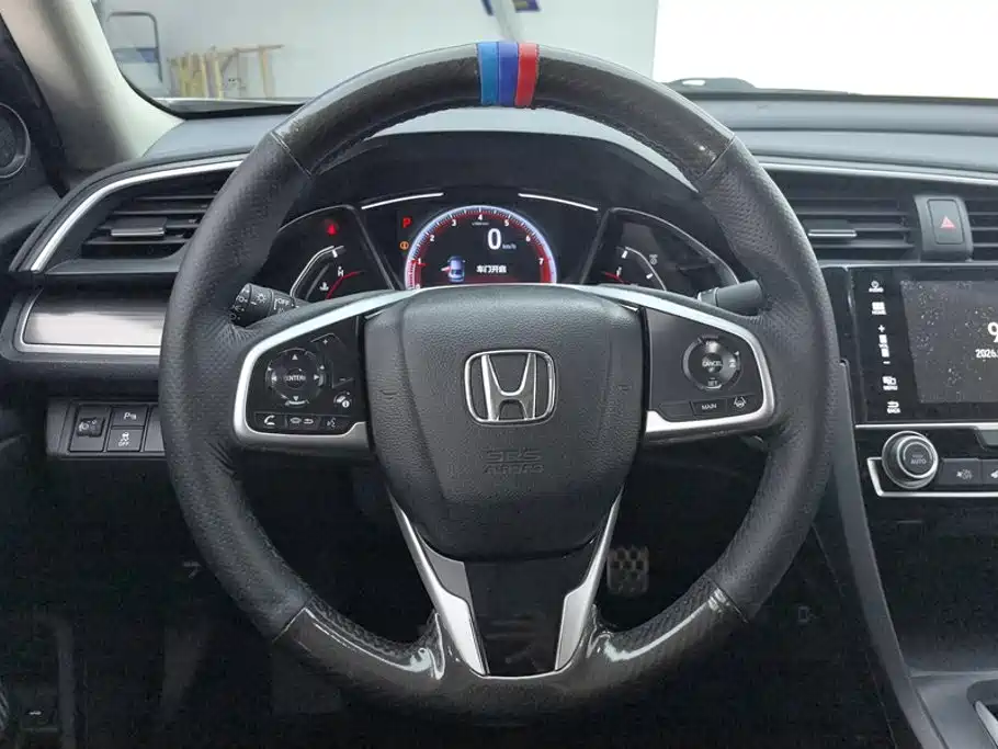 Honda Civic — фото 15