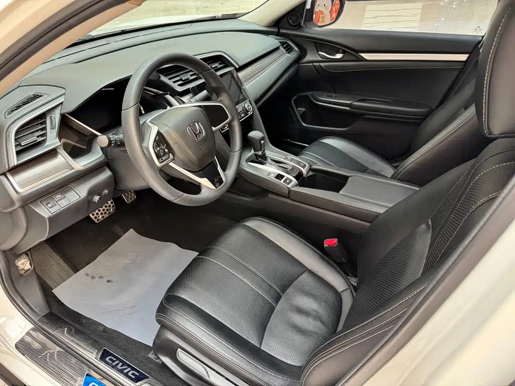 Honda Civic — фото 5