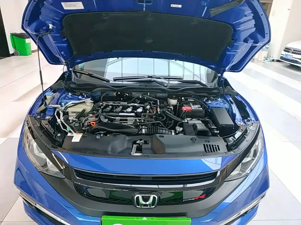 Honda Civic — фото 20