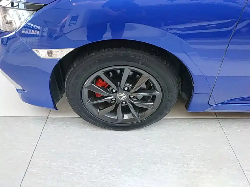 Honda Civic — фото 23