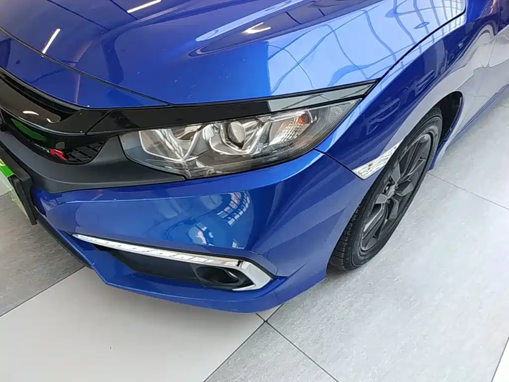 Honda Civic — фото 24