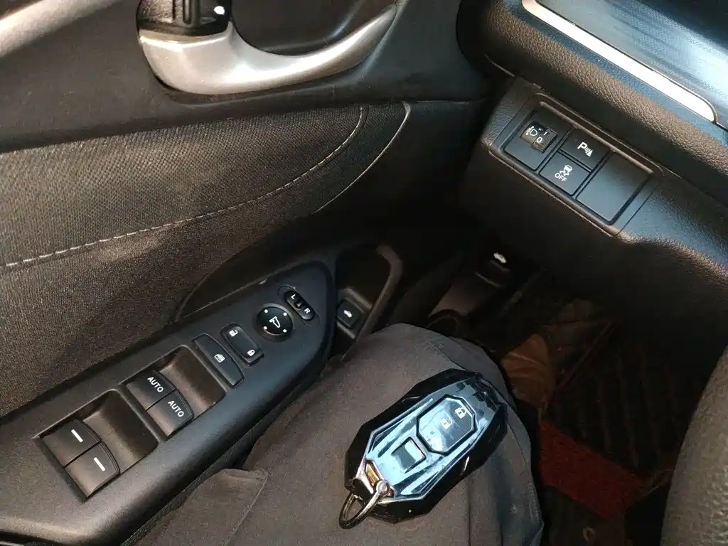 Honda Civic — фото 9