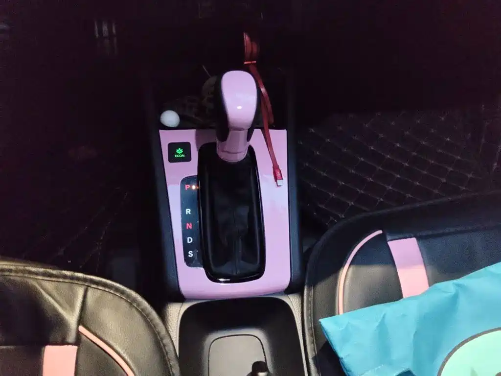 Honda Fit — фото 10