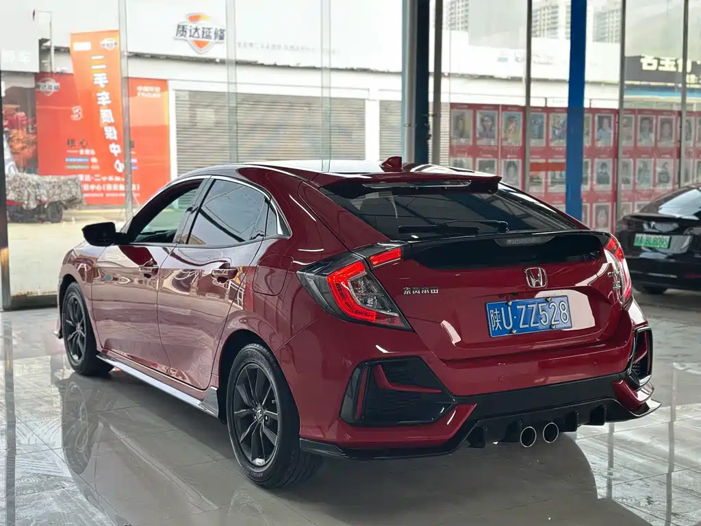 Honda Civic — фото 11
