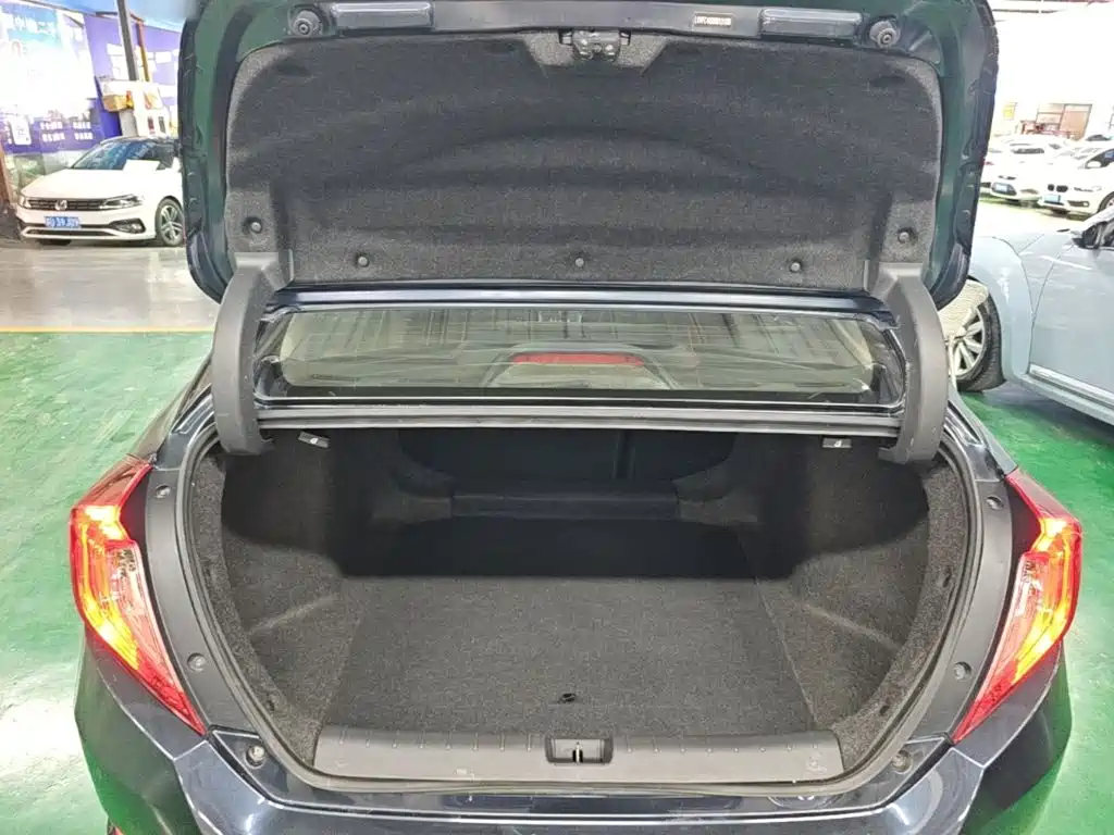 Honda Civic — фото 19