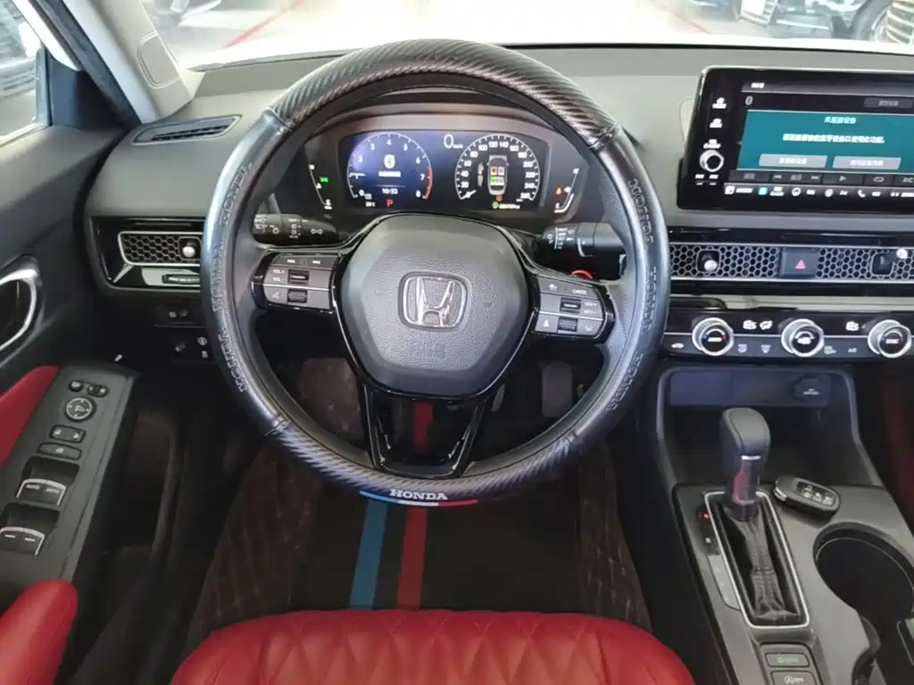 Honda Civic — фото 11
