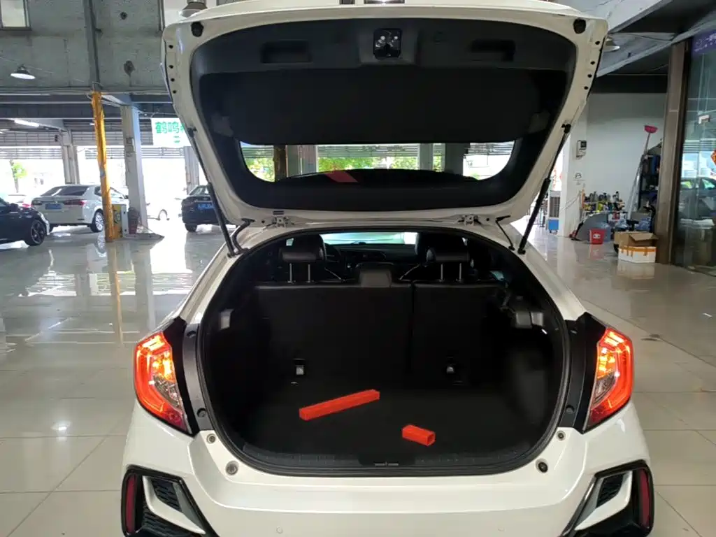 Honda Civic — фото 19