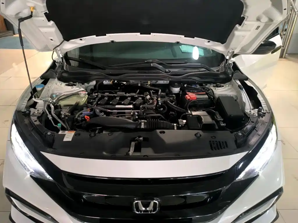 Honda Civic — фото 20