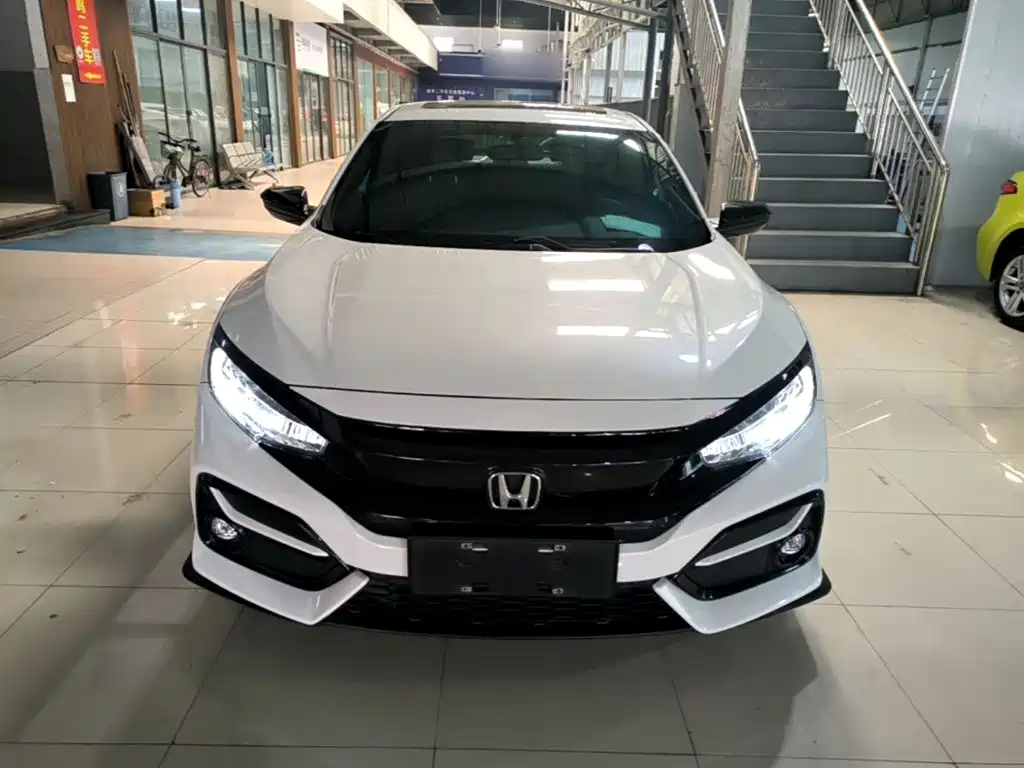 Honda Civic — фото 3