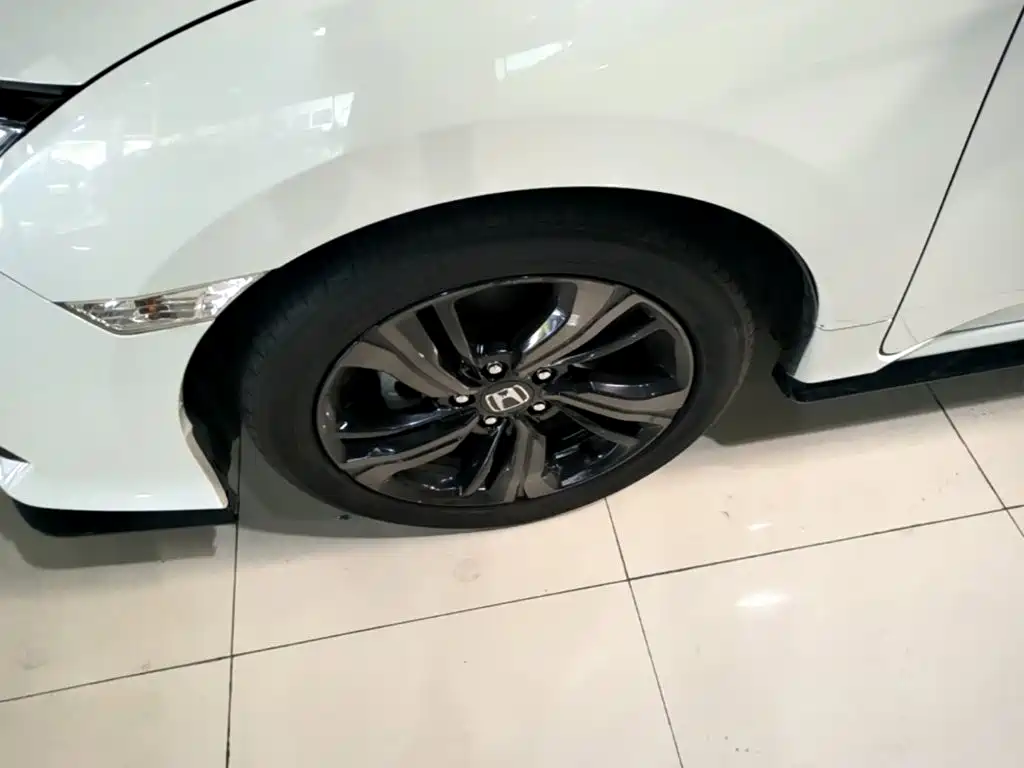 Honda Civic — фото 23