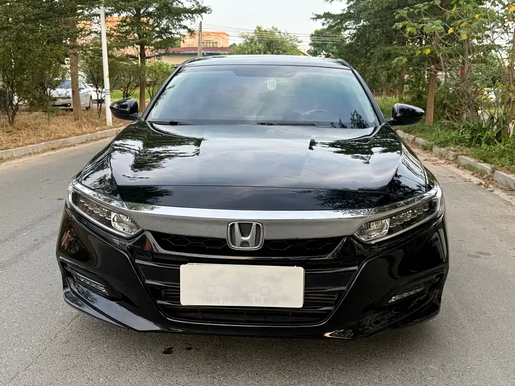 Honda Accord — фото 2
